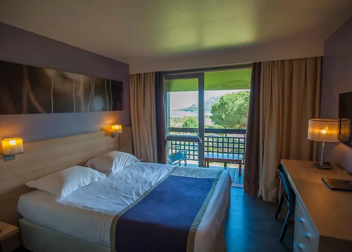 Hotel Castell'Verde 3*