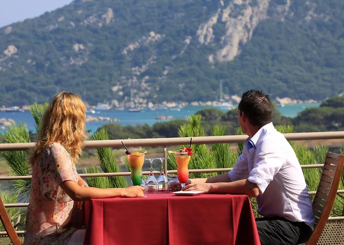 Ξενοδοχείο Castell'verde 3*